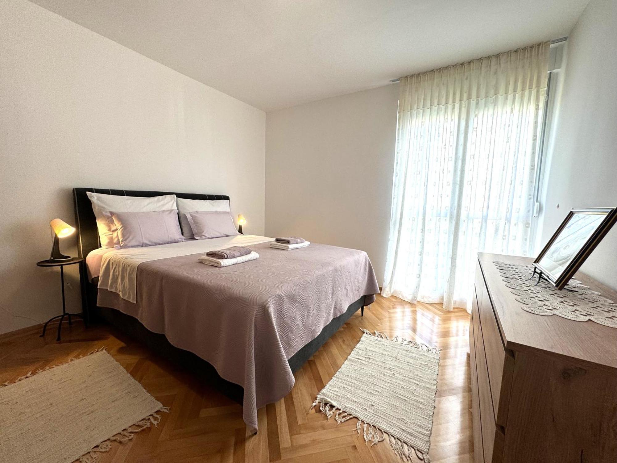 Apartment Lilly Spalato Esterno foto
